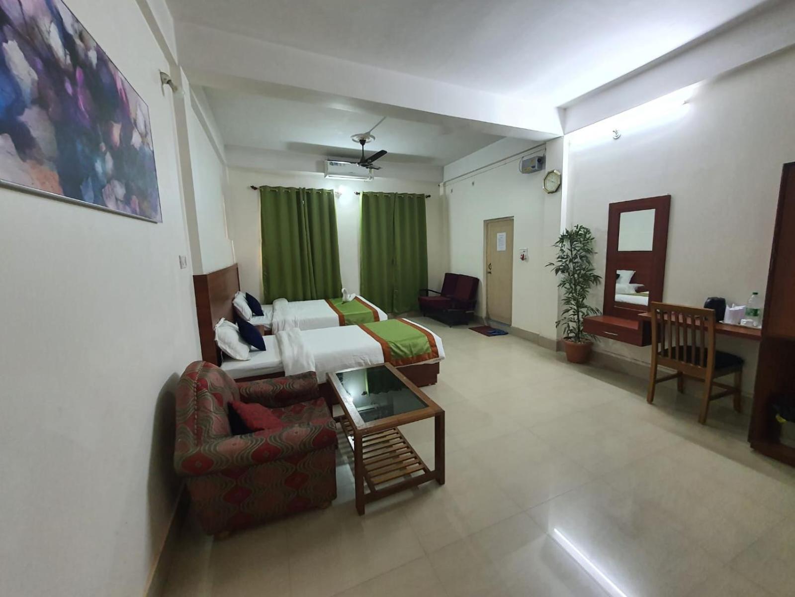Hotel Deo Volente Sivasagar Exteriér fotografie